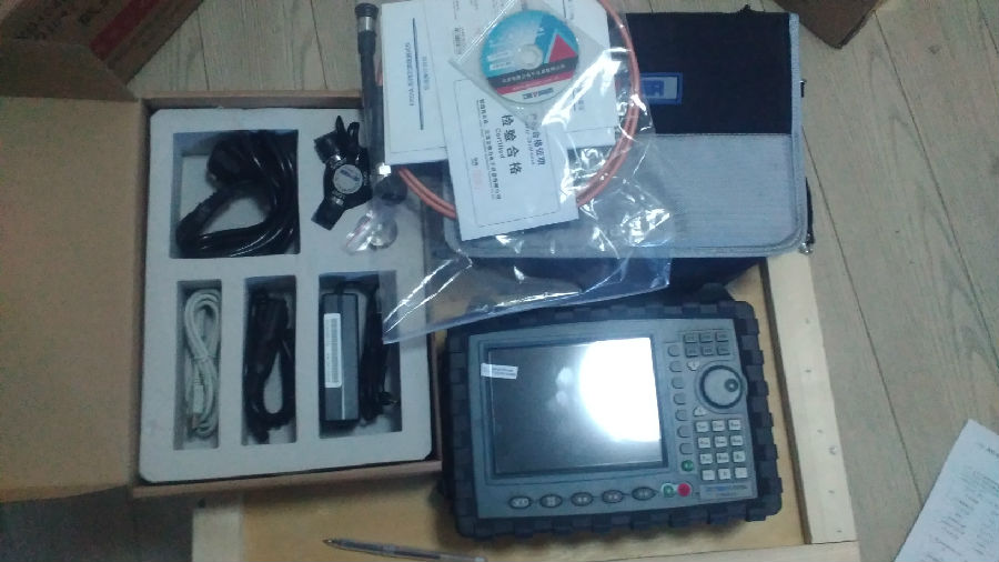 手持天馈线测试仪E7000A
